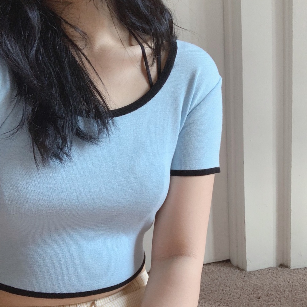 Baby Blue Cropped Knit Top🍋